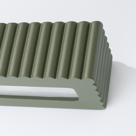 Applique en céramique RIGATA vert olive