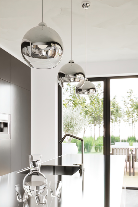 COSMO 25 lampe suspendue chromée + 1x ampoule LED E27 3000K chaude 7,5W 620lm