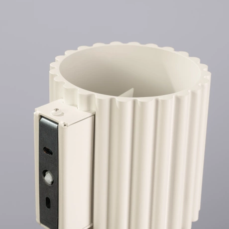 Applique AURA beige G9