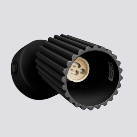 Applique KARBON noir avec interrupteur