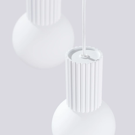Lampe suspendue HALO 3P blanc