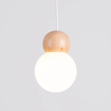 Lampe suspendue PEKKA 3P blanc/bois naturel